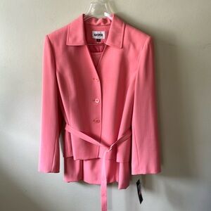 Kasper 2-piece suit NWT size 16